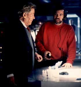 Actor Peter O'Toole and DP Richard Clabaugh on the set of "Phantoms"